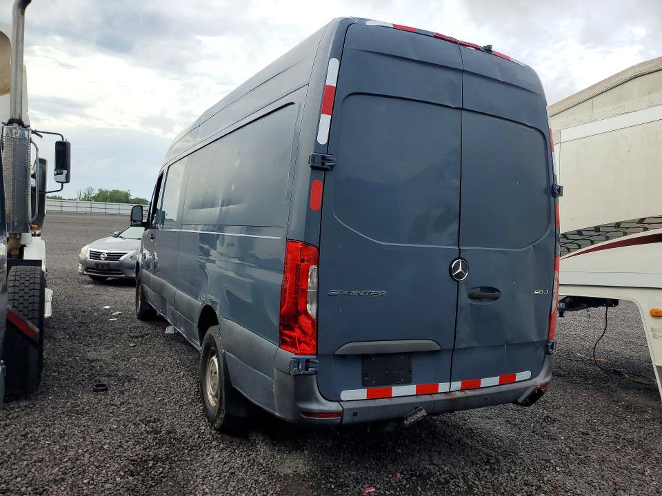 61849046 :رقم المزاد ، WD4PF1CDXKP112418 vin ، 2019 Mercedes-benz Sprinter مزاد بيع