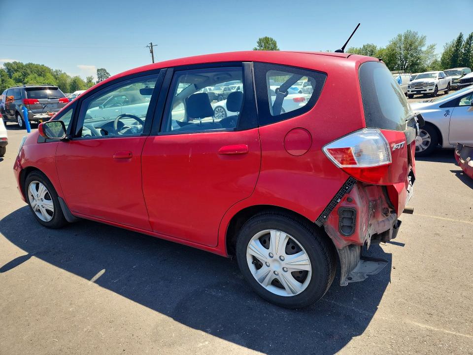 60001306 :رقم المزاد ، JHMGE8H33DC070558 vin ، 2013 Honda Fit مزاد بيع