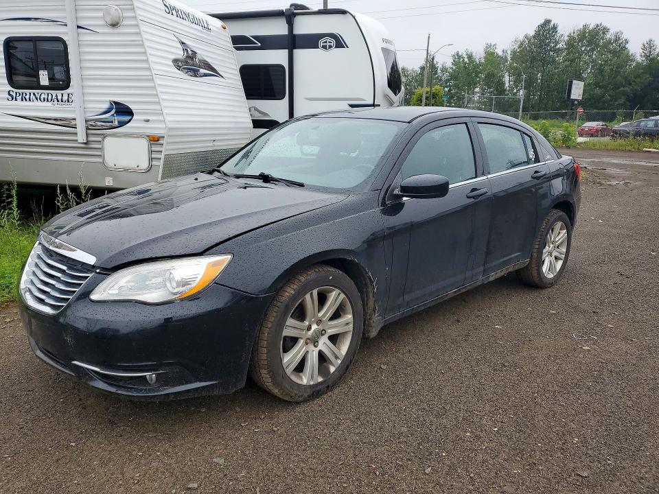 Продажа на аукционе авто 2013 Chrysler 200, vin: 1C3CCBBB8DN758678, номер лота: 62589356