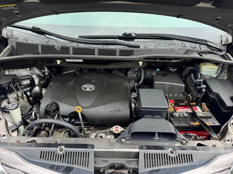 Продажа на аукционе авто 2017 Toyota Sienna, vin: 5TDKZ3DC2HS788793, номер лота: 62405986