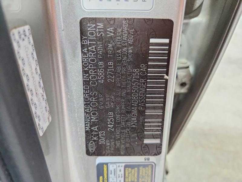 60638296 :رقم المزاد ، KNAGM4AD8D5057158 vin ، 2013 Kia Optima مزاد بيع