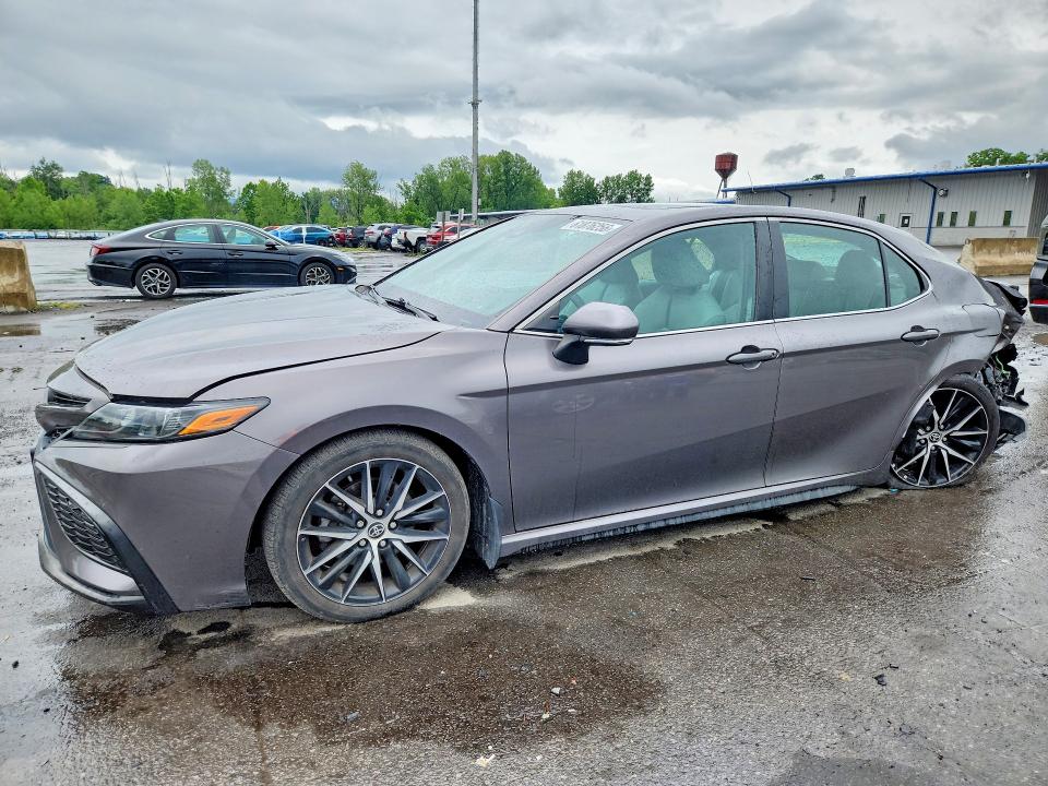 Продажа на аукционе авто 2022 Toyota Camry, vin: 4T1T11BK4NU067811, номер лота: 61876256