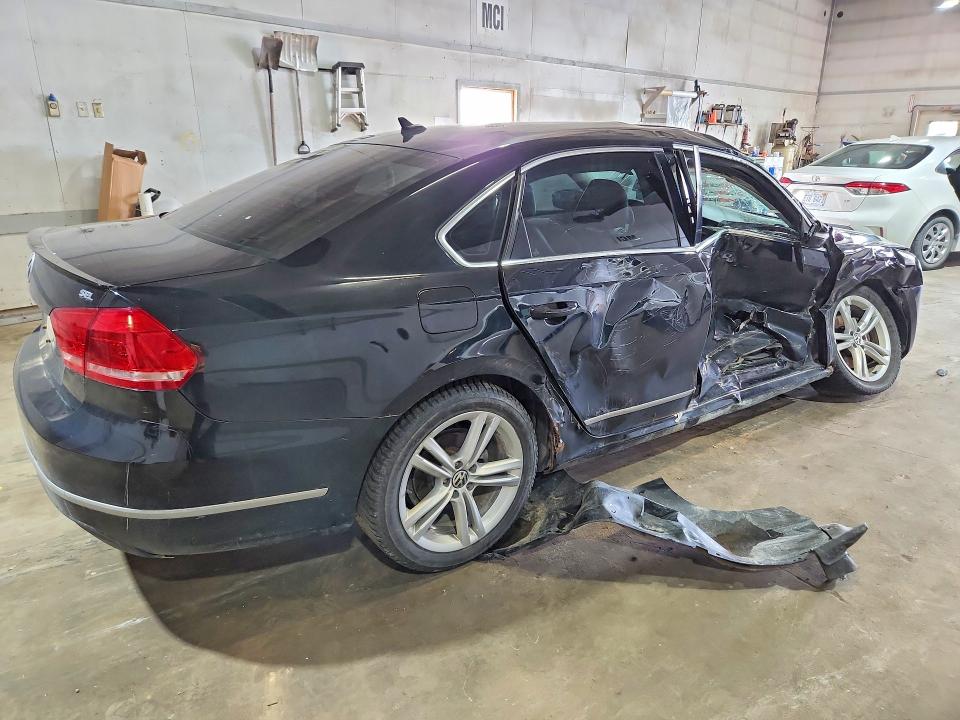 2012 Volkswagen Passat მანქანა იყიდება აუქციონზე, vin: 1VWBN7A33CC087839, აუქციონის ნომერი: 85965275
