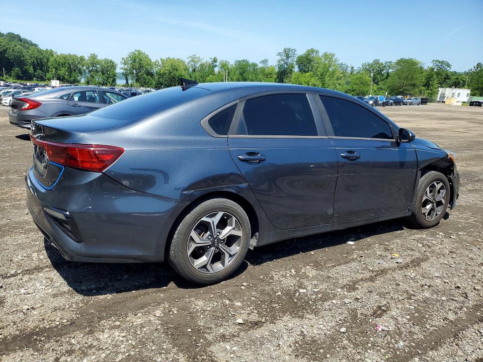 2019 Kia Forte მანქანა იყიდება აუქციონზე, vin: 3KPF24AD4KE069474, აუქციონის ნომერი: 59740376