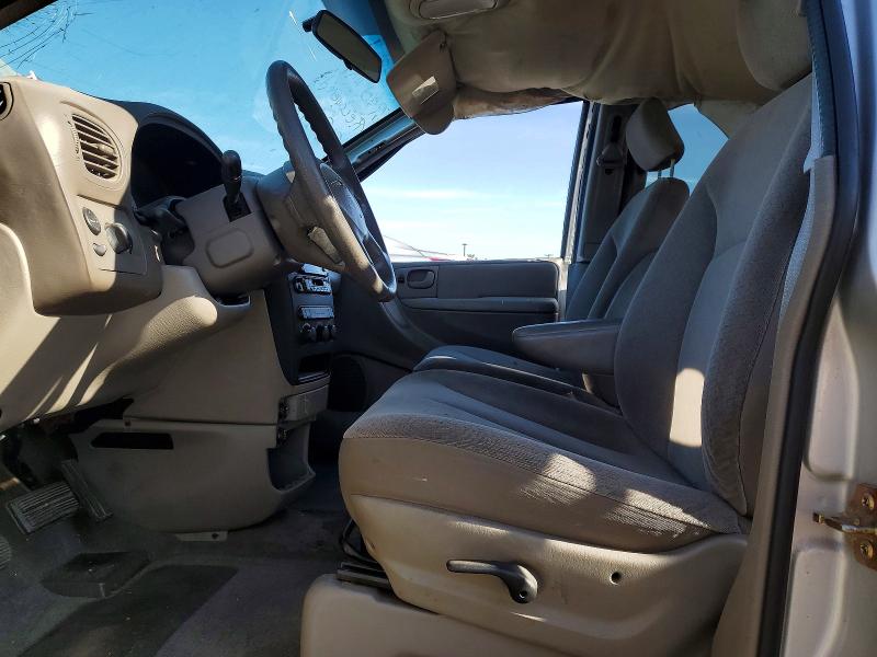 2003 Chrysler Voyager მანქანა იყიდება აუქციონზე, vin: 1C8GJ45303B229761, აუქციონის ნომერი: 61003636