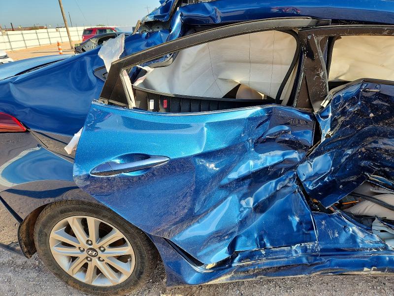 61694856 :رقم المزاد ، KMHDH4AE7EU060848 vin ، 2014 Hyundai Elantra مزاد بيع