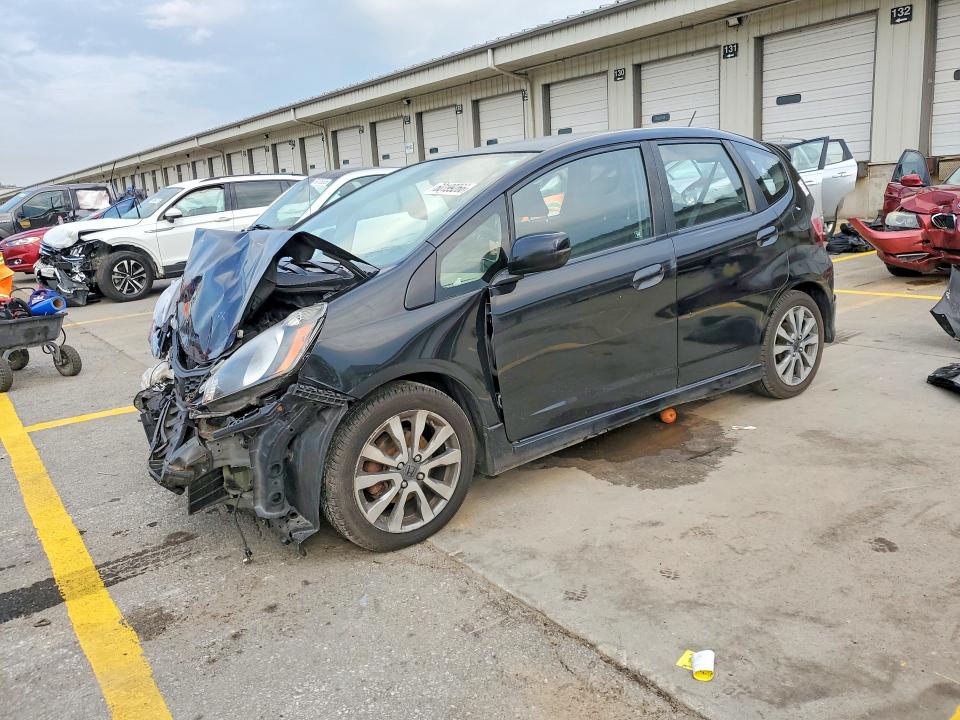2013 Honda Fit მანქანა იყიდება აუქციონზე, vin: JHMGE8H5XDC001304, აუქციონის ნომერი: 60199266
