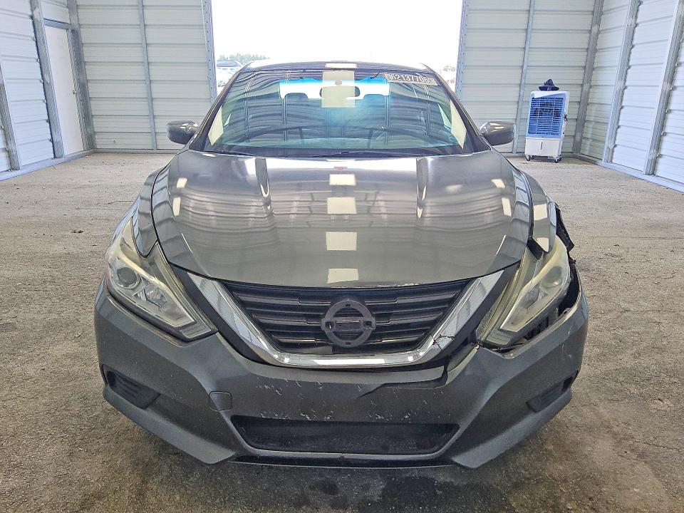 Продажа на аукционе авто 2017 Nissan Altima, vin: 1N4AL3AP0HN308993, номер лота: 62137706