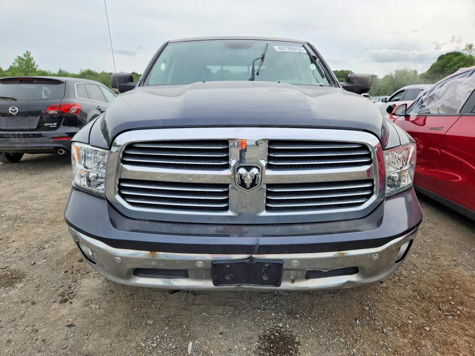 60780016 :رقم المزاد ، 1C6RR7LG7FS672415 vin ، 2015 Ram 1500 مزاد بيع