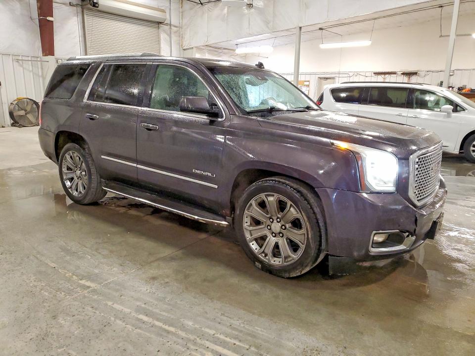 61853406 :رقم المزاد ، 1GKS2CKJ1FR200839 vin ، 2015 Gmc Yukon مزاد بيع