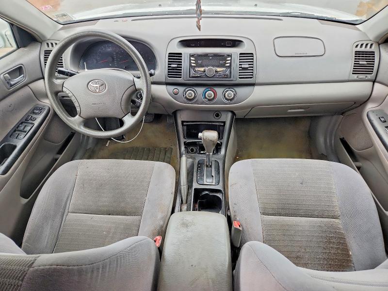 60806616 :رقم المزاد ، 4T1BE32KX6U699497 vin ، 2006 Toyota Camry مزاد بيع