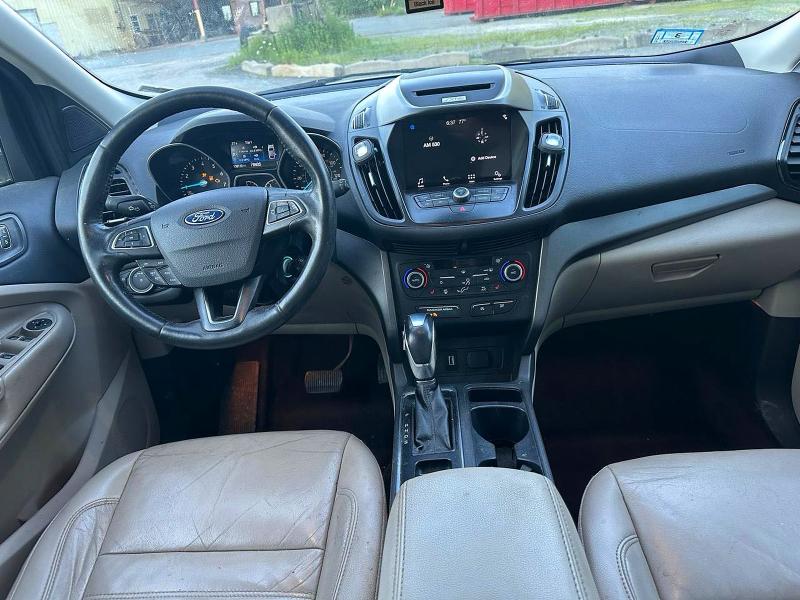62356576 :رقم المزاد ، 1FMCU9HD0JUA68382 vin ، 2018 Ford Escape مزاد بيع