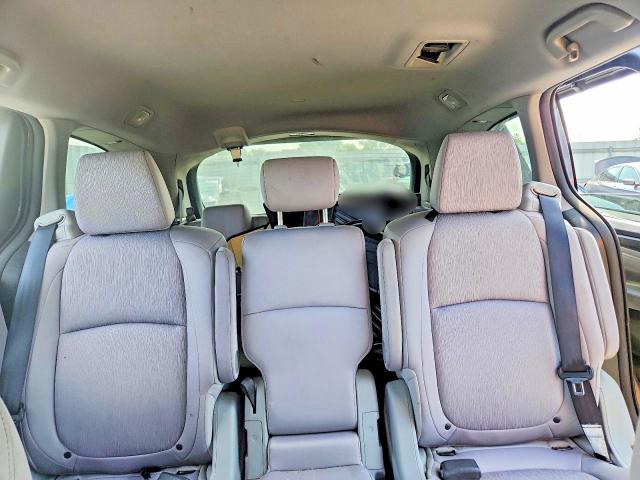 60445676 :رقم المزاد ، 5FNRL6H52KB013497 vin ، 2019 Honda Odyssey مزاد بيع
