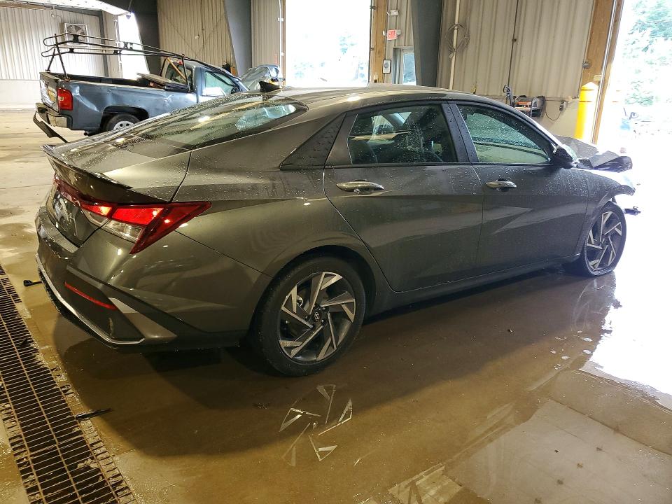 2025 Hyundai Elantra მანქანა იყიდება აუქციონზე, vin: KMHLM4DG5SU053185, აუქციონის ნომერი: 60325676