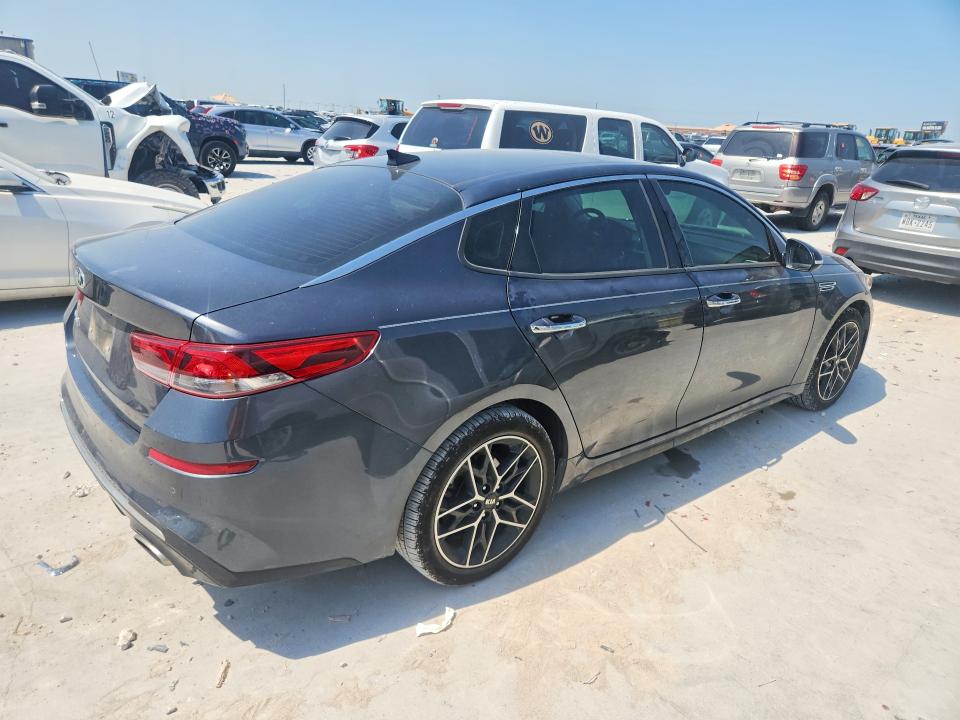 2020 Kia Optima მანქანა იყიდება აუქციონზე, vin: 5XXGT4L37LG440755, აუქციონის ნომერი: 61717936