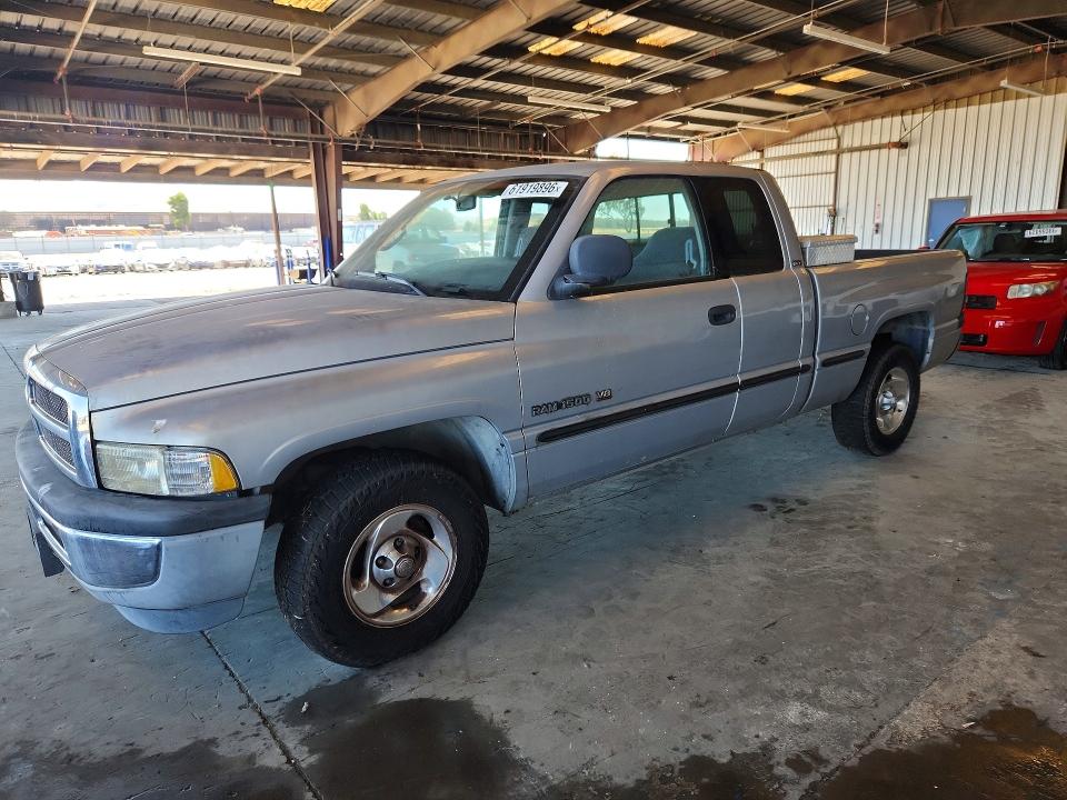 61919896 :رقم المزاد ، 1B7HC13ZXWJ224891 vin ، 1998 Dodge Ram 1500 مزاد بيع
