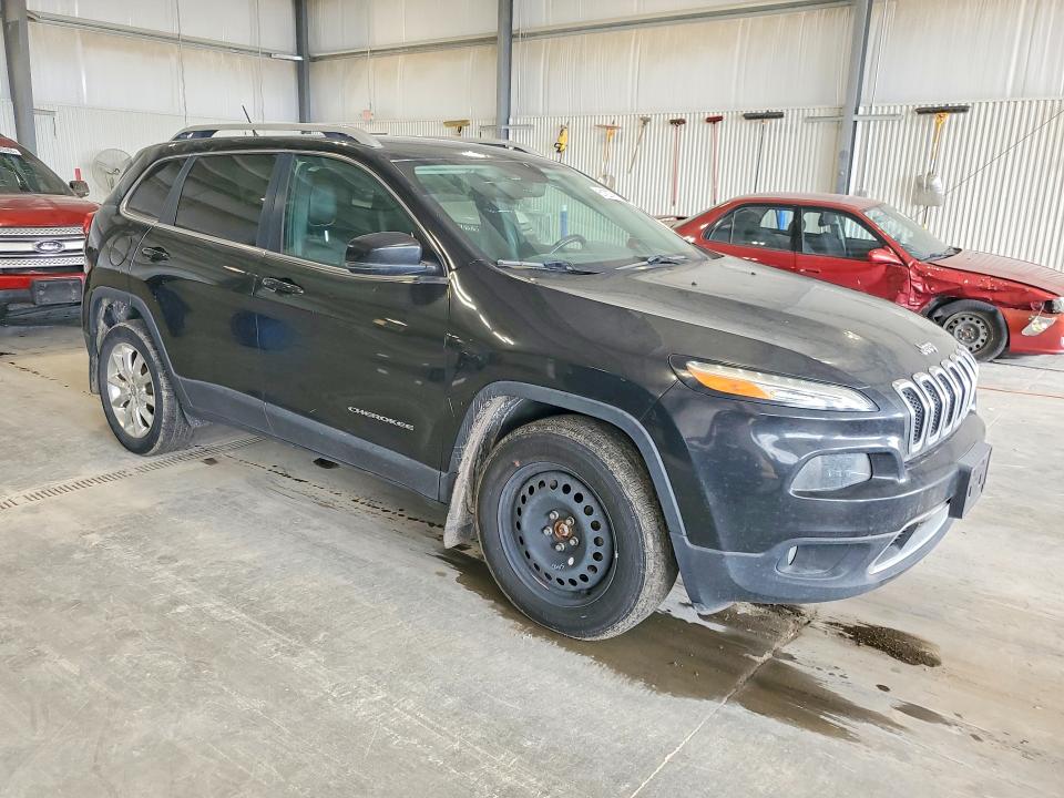 61227936 :رقم المزاد ، 1C4PJMDB5FW743015 vin ، 2015 Jeep Cherokee مزاد بيع