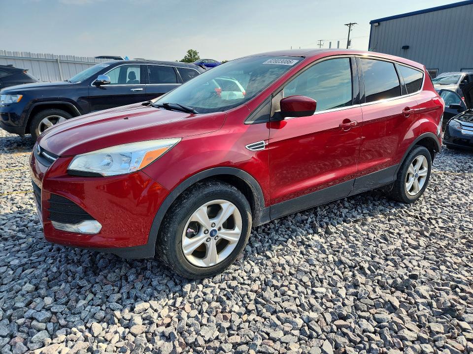 2013 Ford Escape მანქანა იყიდება აუქციონზე, vin: 1FMCU0G99DUD15878, აუქციონის ნომერი: 62803086