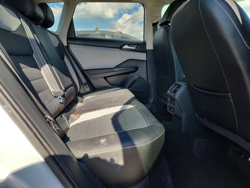 2022 Volkswagen Taos მანქანა იყიდება აუქციონზე, vin: 3VV2X7B24NM045900, აუქციონის ნომერი: 60010226