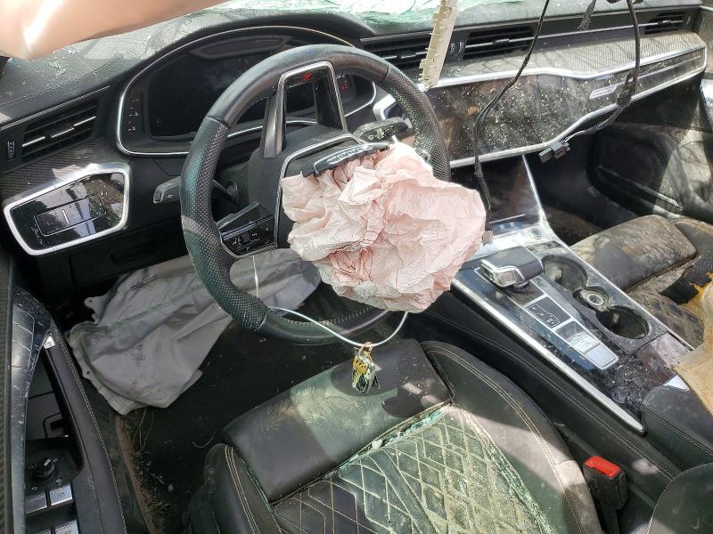 61383756 :رقم المزاد ، WAUDFAF22LN067217 vin ، 2020 Audi S6 مزاد بيع