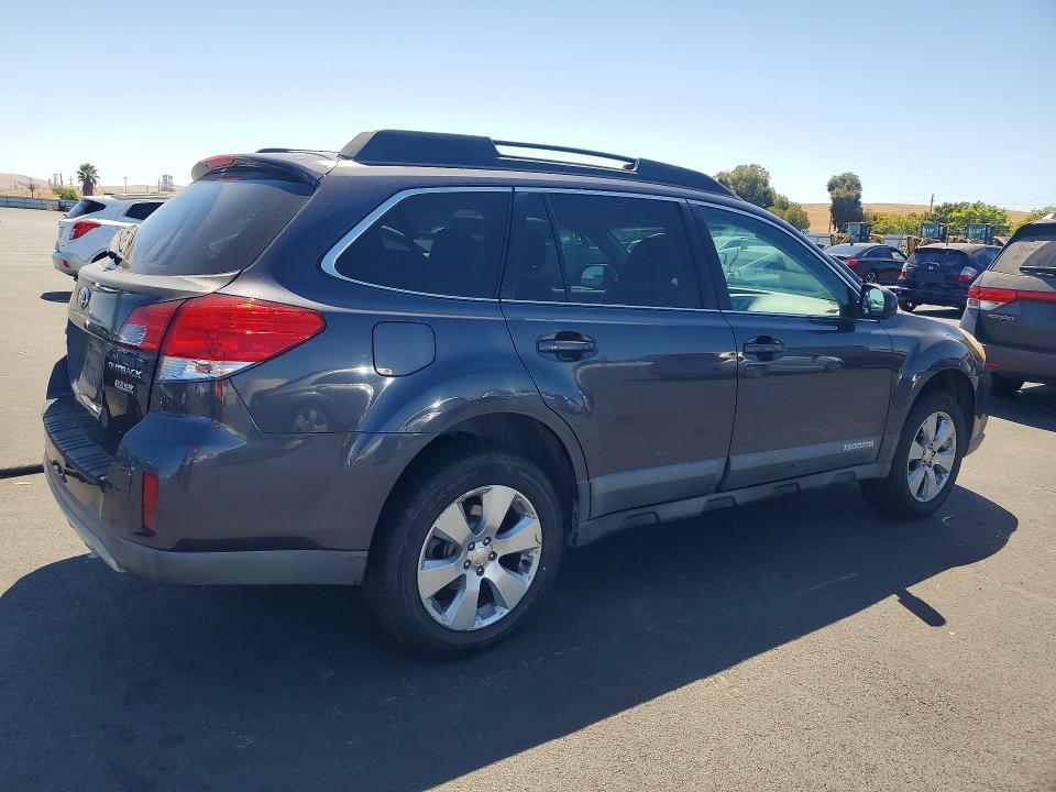 62505986 :رقم المزاد ، 4S4BRBGC8C3212492 vin ، 2012 Subaru Outback مزاد بيع