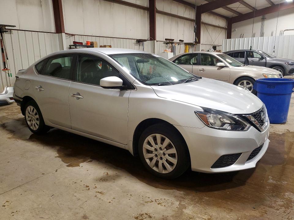 2019 Nissan Sentra მანქანა იყიდება აუქციონზე, vin: 3N1AB7AP4KY411030, აუქციონის ნომერი: 60420496