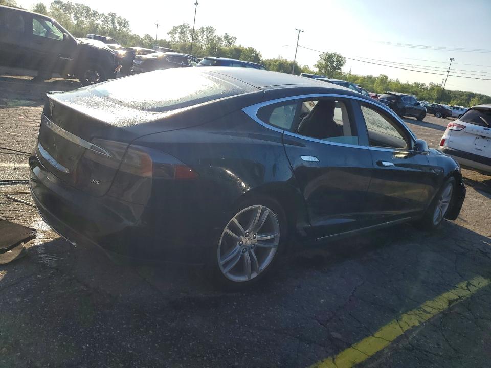 Продаж на аукціоні авто 2013 Tesla Model S, vin: 5YJSA1DN8DFP21126, номер лоту: 62273726