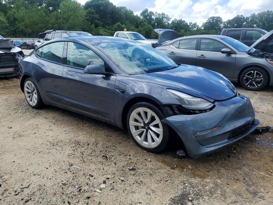 Продажа на аукционе авто 2022 Tesla Model 3, vin: 5YJ3E1EA4NF370298, номер лота: 62428026
