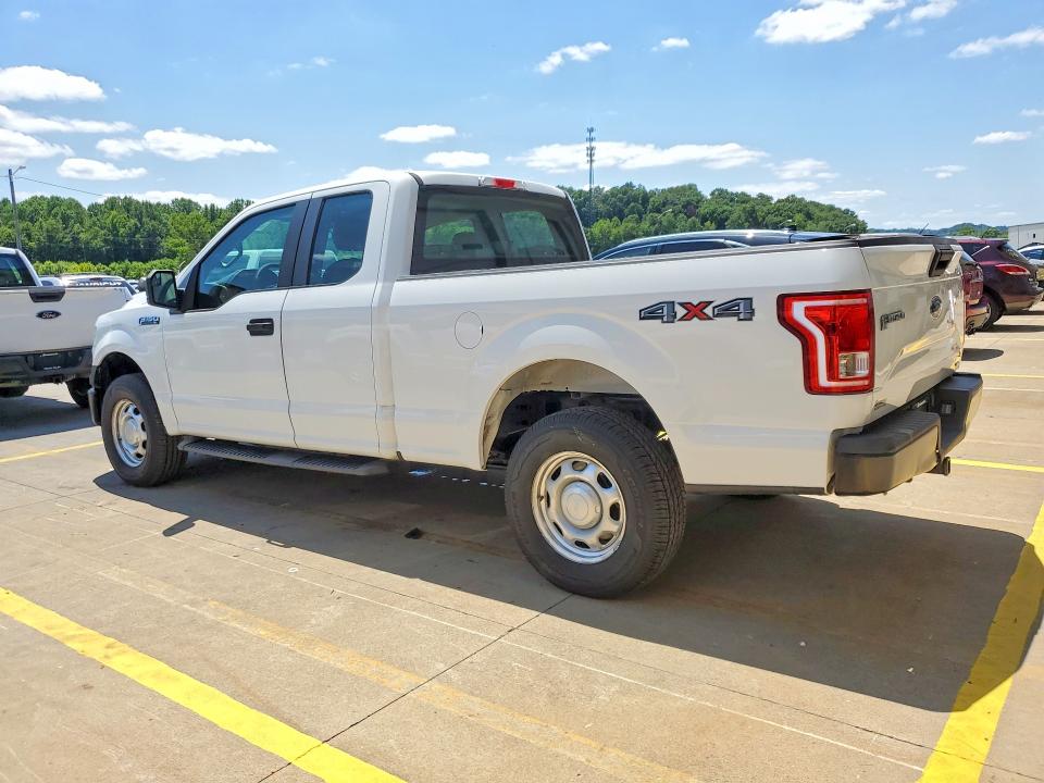 62053836 :رقم المزاد ، 1FTFX1EF2GFC90175 vin ، 2016 Ford F150 مزاد بيع