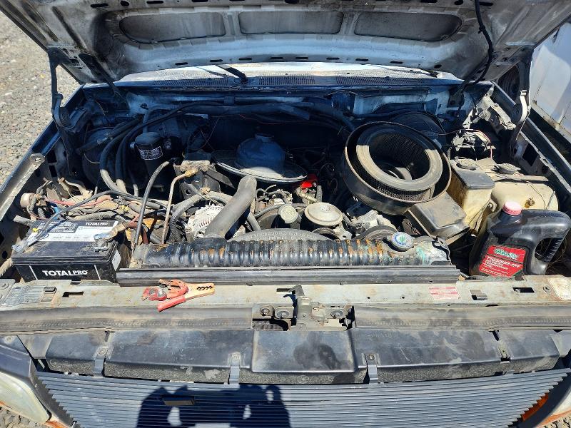 1993 Ford F-350 Pickup მანქანა იყიდება აუქციონზე, vin: 2FDKF37M0PCA14996, აუქციონის ნომერი: 60812946