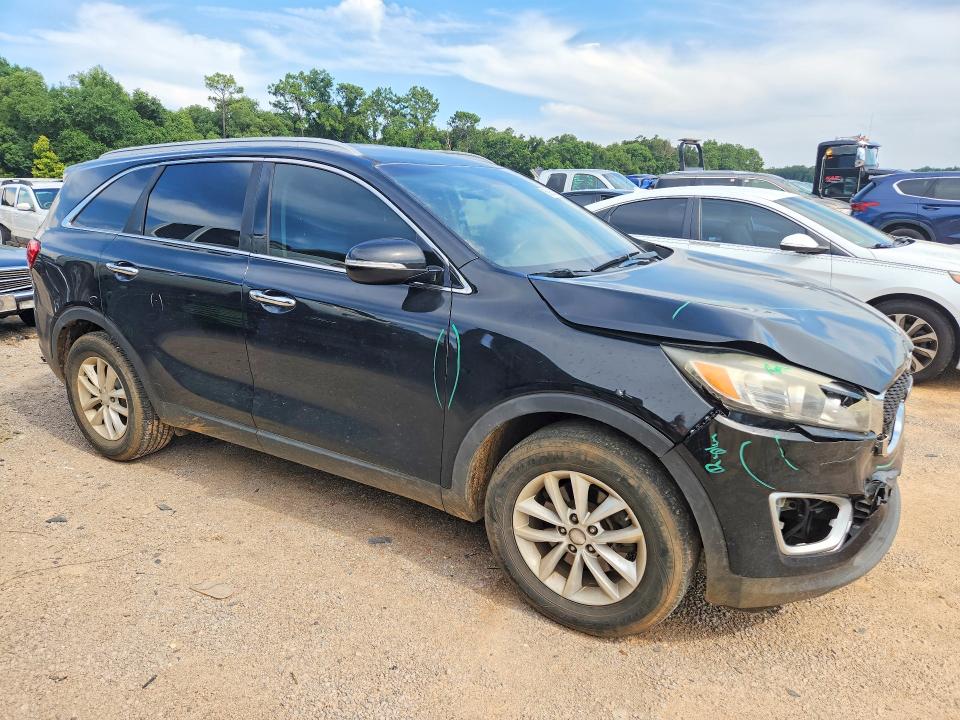 59865366 :رقم المزاد ، 5XYPG4A36HG271094 vin ، 2017 Kia Sorento مزاد بيع