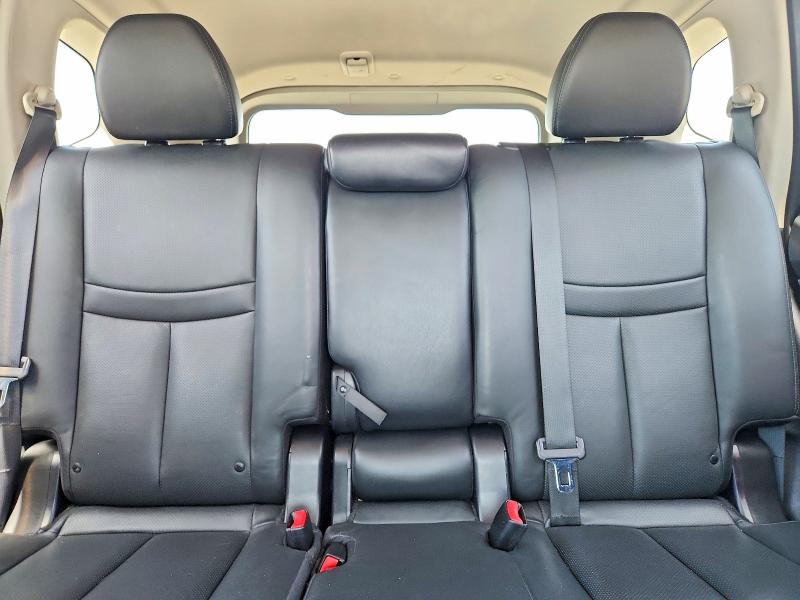 2014 Nissan Rogue მანქანა იყიდება აუქციონზე, vin: 5N1AT2MT4EC792876, აუქციონის ნომერი: 61848176
