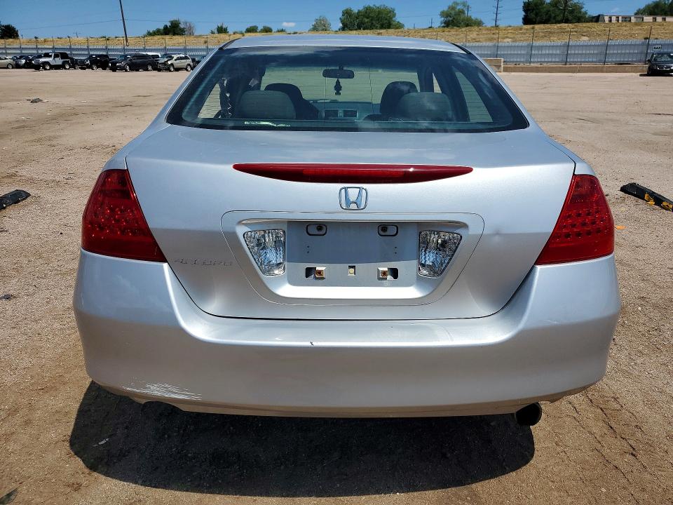 62693186 :رقم المزاد ، 1HGCM55406A173502 vin ، 2006 Honda Accord مزاد بيع