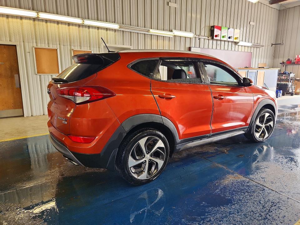 Продажа на аукционе авто 2016 Hyundai Tucson, vin: KM8J3CA29GU202136, номер лота: 60881116