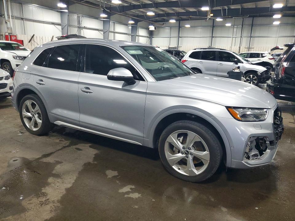 60579116 :رقم المزاد ، WA1CAAFYXM2050969 vin ، 2021 Audi Q5 مزاد بيع