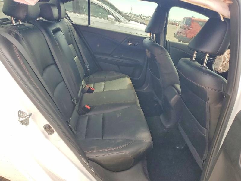 Продаж на аукціоні авто 2017 Honda Accord, vin: 1HGCR2F11HA304797, номер лоту: 61882036