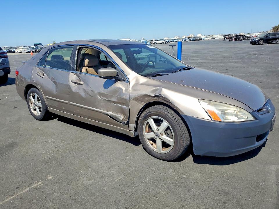 Продажа на аукционе авто 2003 Honda Accord, vin: JHMCM56613C024139, номер лота: 61639456