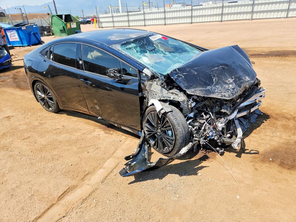 Продаж на аукціоні авто 2026 Toyota Prius Plug-in Hybrid, vin: JTDACACU8T3062555, номер лоту: 59840176