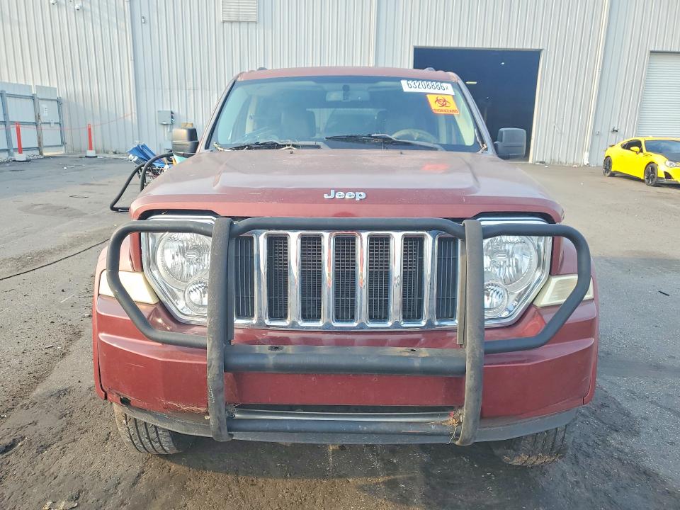 63208886 :رقم المزاد ، 1J8GN58K38W271980 vin ، 2008 Jeep Liberty مزاد بيع