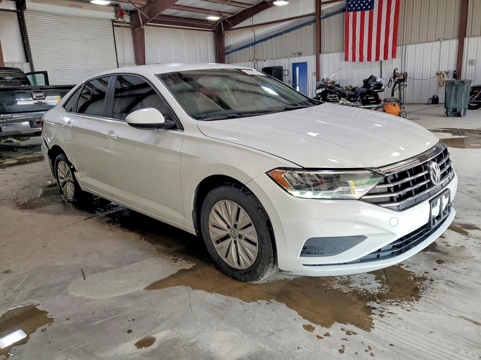 Продажа на аукционе авто 2019 Volkswagen Jetta, vin: 3VWC57BU3KM190932, номер лота: 61022576