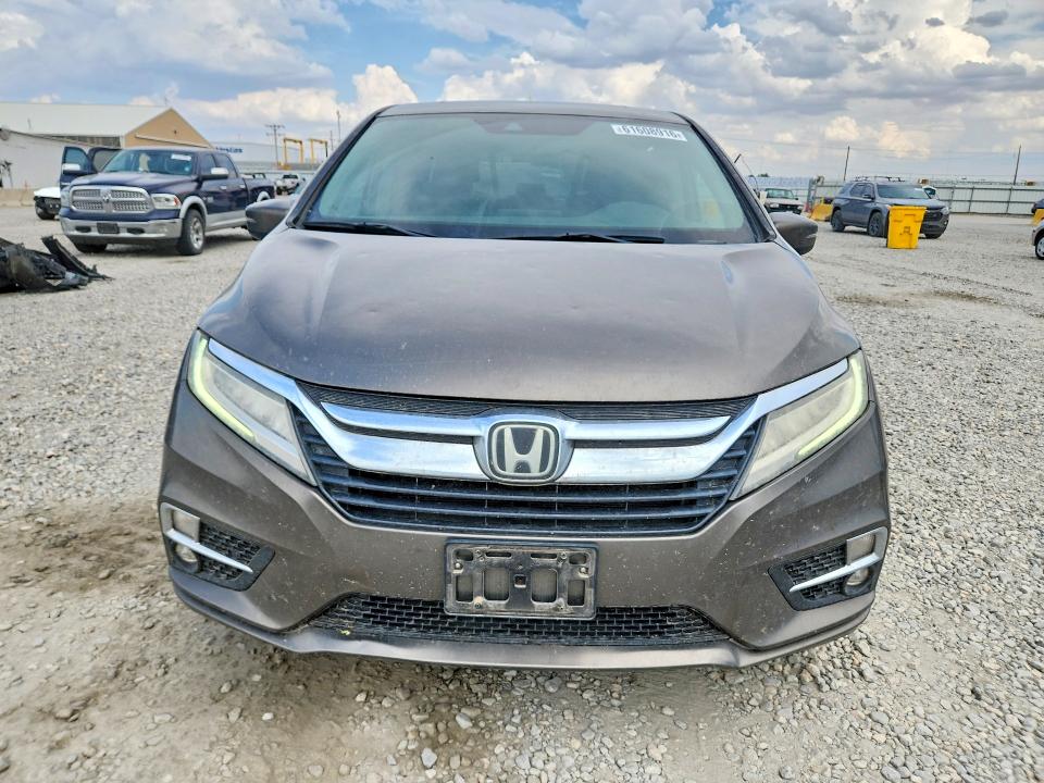 61608916 :رقم المزاد ، 5FNRL6H81KB103296 vin ، 2019 Honda Odyssey مزاد بيع