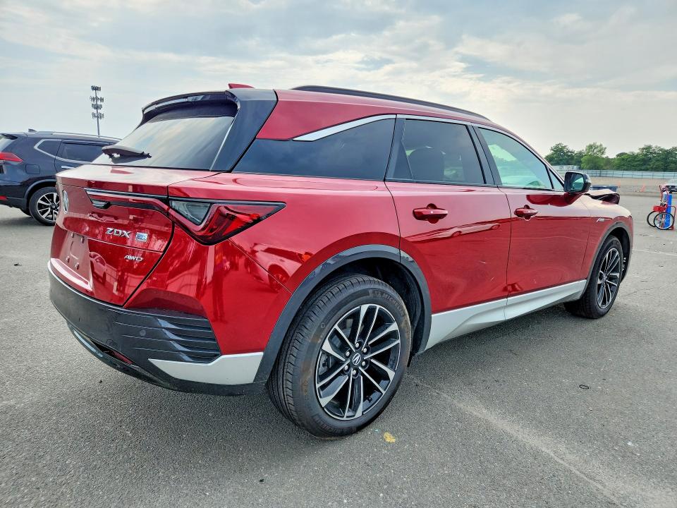2024 Acura Zdx მანქანა იყიდება აუქციონზე, vin: 4W5KHNRL2RZ515816, აუქციონის ნომერი: 63056606