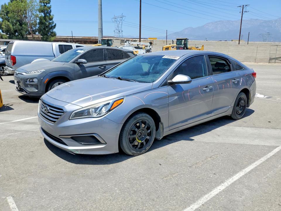 61880086 :رقم المزاد ، 5NPE24AFXGH334348 vin ، 2016 Hyundai Sonata مزاد بيع