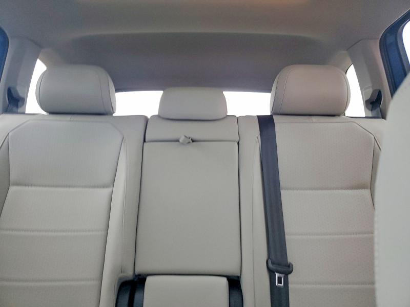 Продаж на аукціоні авто 2018 Volkswagen Tiguan, vin: 3VV2B7AX0JM102714, номер лоту: 63291686