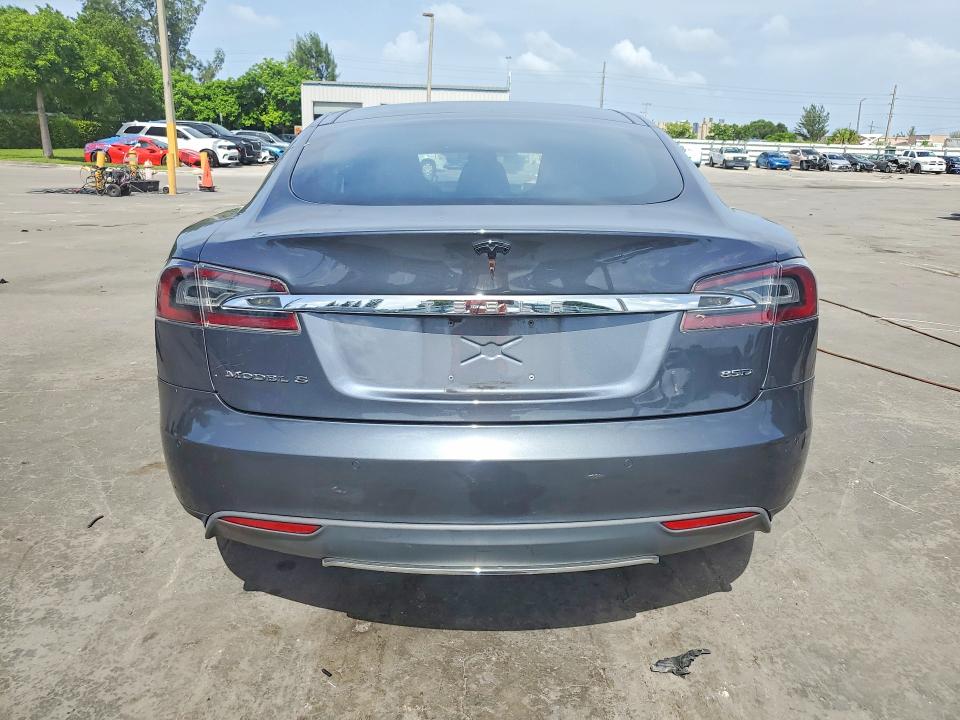 60761266 :رقم المزاد ، 5YJSA1E29GF129632 vin ، 2016 Tesla Model S مزاد بيع
