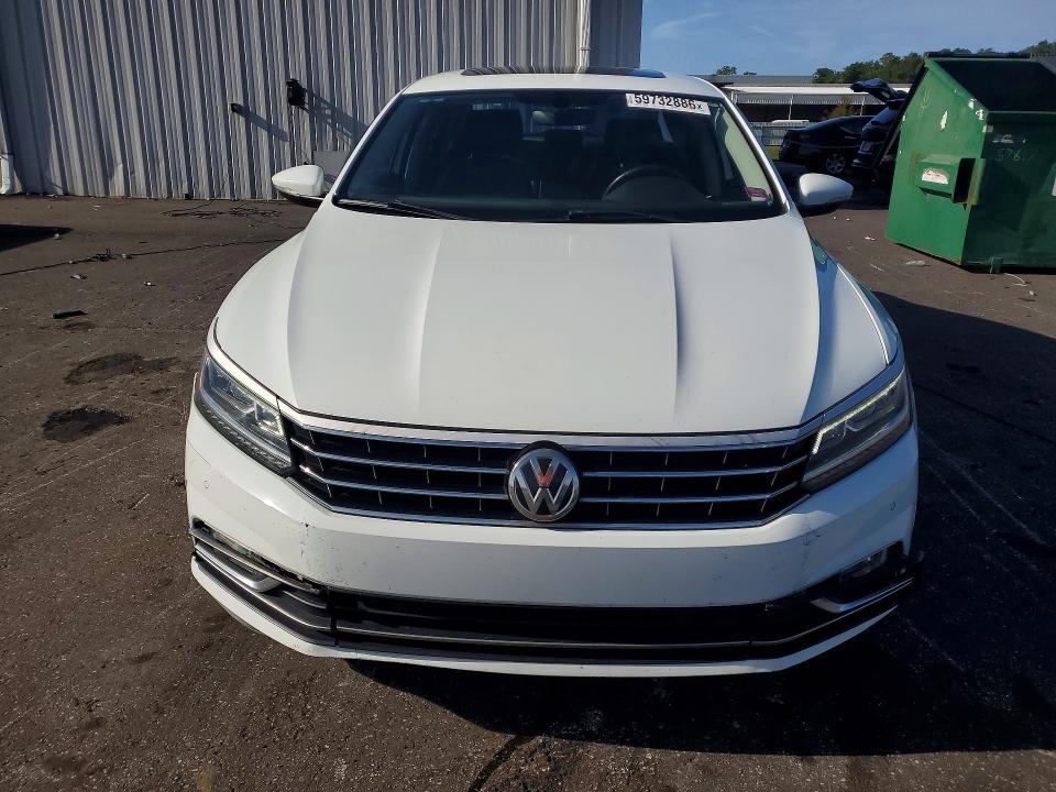 Продажа на аукционе авто 2017 Volkswagen Passat, vin: 1VWGT7A31HC039078, номер лота: 59732886