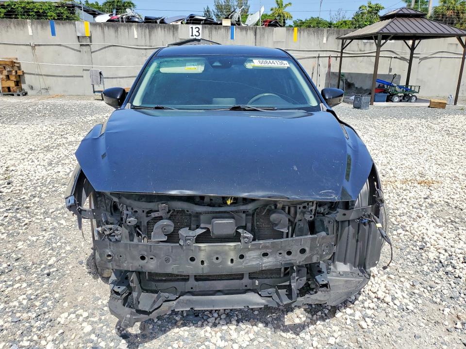 Продажа на аукционе авто 2018 Mazda 3, vin: 3MZBN1U70JM231628, номер лота: 60844136