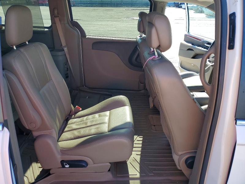 62108026 :رقم المزاد ، 2C4RC1BG6ER460713 vin ، 2014 Chrysler Town & Country مزاد بيع