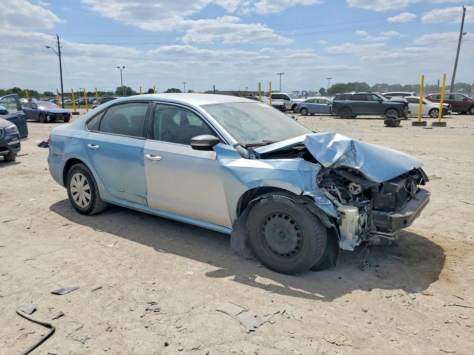 62330246 :رقم المزاد ، 1VWAP7A3XCC040278 vin ، 2012 Volkswagen Passat مزاد بيع