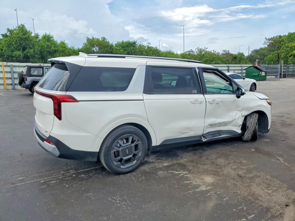 62846776 :رقم المزاد ، KNDNC5KA2S6077243 vin ، 2025 Kia Carnival مزاد بيع